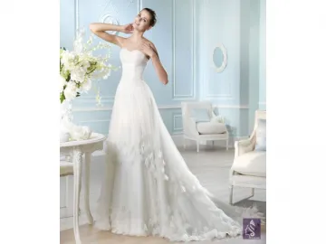 A008 Wedding Dress