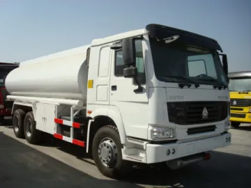 6X4 Oil Tank Truck