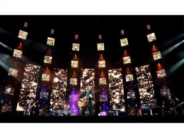 (4) Curtain LED Display