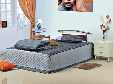 Metal Bed (European Style)