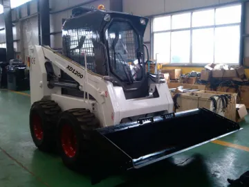 XD1200 1.2T Wheeled Skid Steer Loader