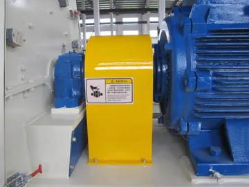 Hammer Mill with Widened Screen