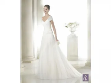 A014 Wedding Dress