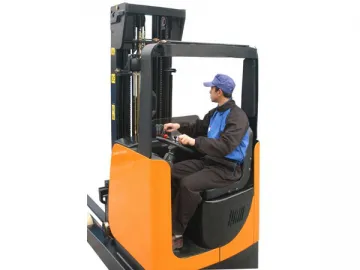 J Series 1.2-2.0T Seated Reach Truck