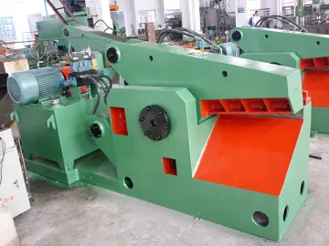 Q43-630 Hydraulic Alligator Shear