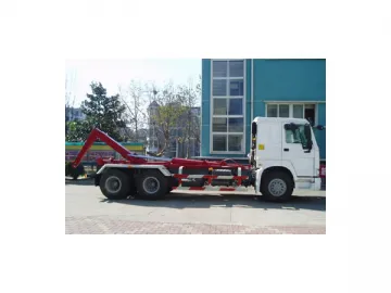 Hooklift Truck