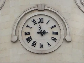 Skeletal &amp; Marker Exterior Clocks