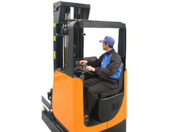 J Series Reach Truck