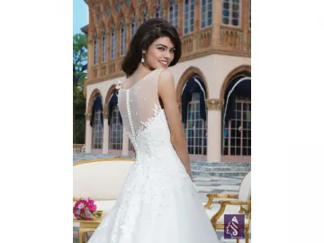 B007 Wedding Gown