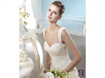 A009 Wedding Dress