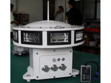 Mid-Sized Marine Lantern