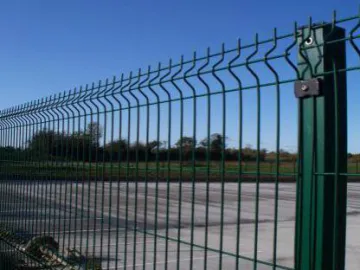 Wire Mesh,  Wire Netting and Chain-Link Fencing