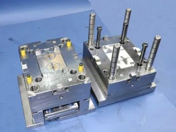 Plastic Injection Mould  (Producing Mould for Office Equipment Parts)