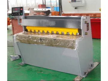 Precision Shearing Machine