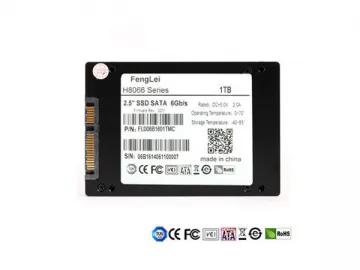 SSD (Solid State Drive)