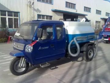 Three-wheel Vacuum Truck