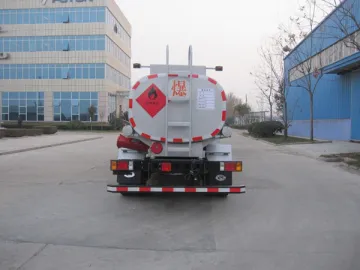 4 Cubic Meter Fuel Tank Truck