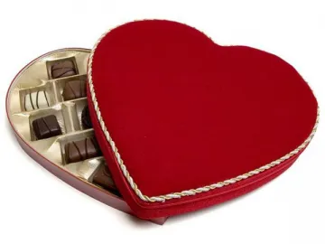 Heart Shaped Packaging Box