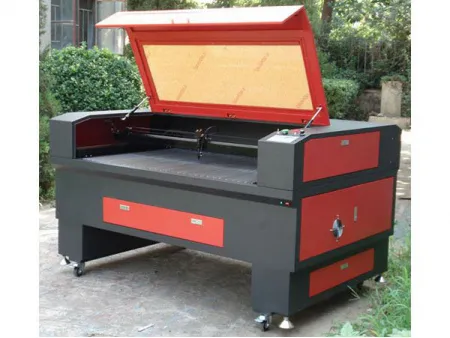 Laser Cutting Machine