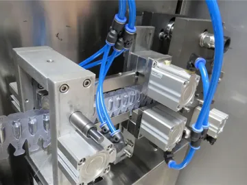 Automatic Form Fill Seal Machine (for Oral Liquid Bottle)