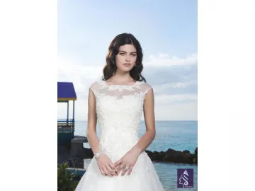 B013 Wedding Gown