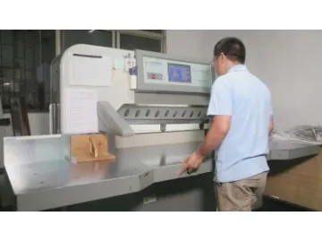 Paper Cutting Machine